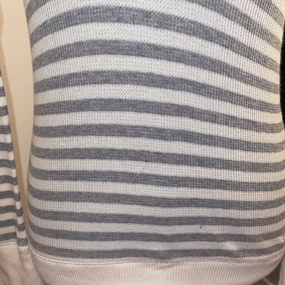 Long sleeve gray and white colored striped shirt. - Picture 6 of 16